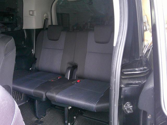 ヴォクシー ＺＳ　煌　ナビ　フリップダウンモニター　ＴＶ　Ｂｌｕｅｔｏｏｔｈ　バックカメラ　前後ドライブレコーダー　　ＥＴＣ　ローダウンサス（16枚目）