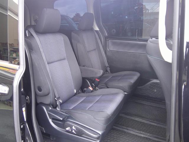 ヴォクシー ＺＳ　煌　ナビ　フリップダウンモニター　ＴＶ　Ｂｌｕｅｔｏｏｔｈ　バックカメラ　前後ドライブレコーダー　　ＥＴＣ　ローダウンサス（38枚目）