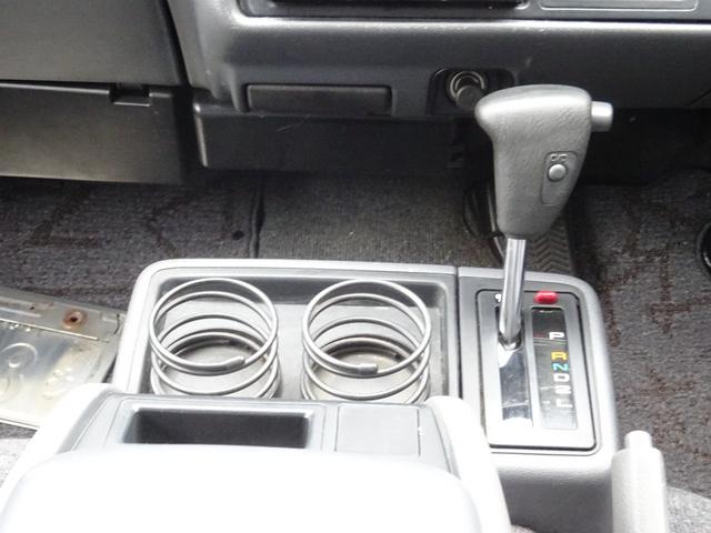 レジアスエースバン ロングスーパーＧＬ－Ｅ　ローダウンキット・タイヤホイール新品取付　ナビ　デジタルインナーミラー（10枚目）