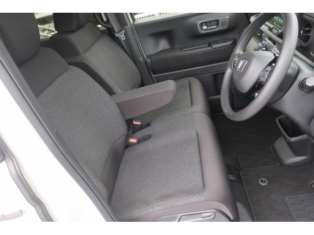 Ｎ－ＢＯＸカスタム ベースグレード　当店社用車ドライブレコーダー両側電動スライドドア禁煙グーグルマップ対応ディスプレイオーディオバックカメラサイドエアバックＥＴＣ車載器スマートキーＬＥＤヘッドライト（13枚目）