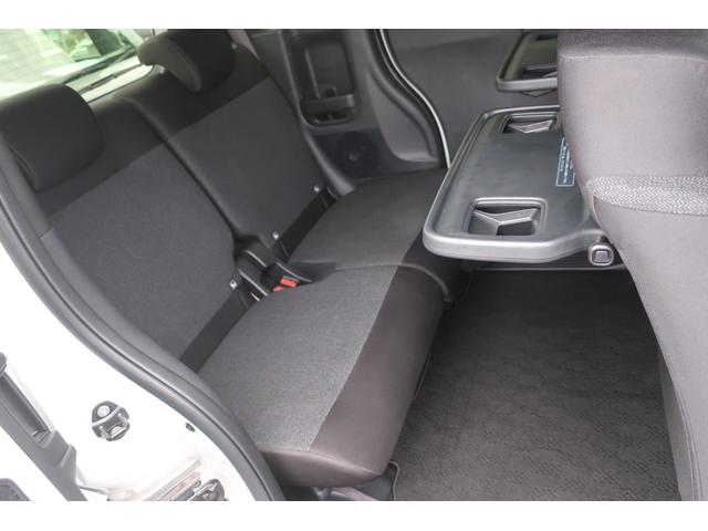 Ｎ－ＢＯＸカスタム ベースグレード　当店社用車ドライブレコーダー両側電動スライドドア禁煙グーグルマップ対応ディスプレイオーディオバックカメラサイドエアバックＥＴＣ車載器スマートキーＬＥＤヘッドライト（14枚目）