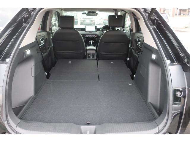 ヴェゼル ｅ：ＨＥＶＺ　当店試乗車前後ドライブレコーダー９インチメモリーナビ前後パーキングセンサーリアパワーゲートバックカメラブラインドスポットインフォメーションサイドエアバックＥＴＣ車載器スマートキー（18枚目）