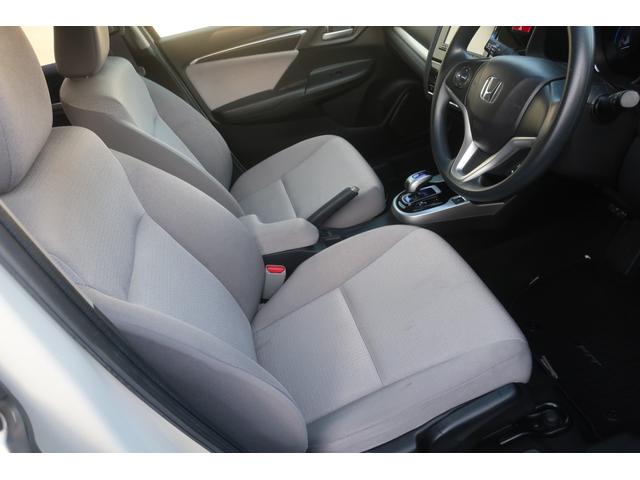 フィットハイブリッド Fパッケージ 禁煙前側ドライブレコーダーメモリーナビフルセグTVバックカメラサイドエアバックオートリトラミラーETC車載器スマートキーフルオートエアコン(13枚目)