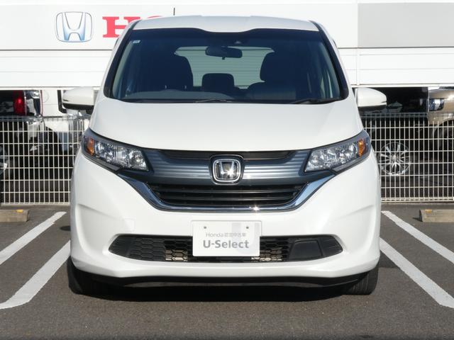 フリード Ｇ・ホンダセンシング　ギャザズメモリーナビフルセグ　両側電動スライドドア　ＥＴＣコンフォートビューパッケージ　２列目ベンチシート７人乗　スマートキー　センターテーブル　Ｃパッケージ（6枚目）