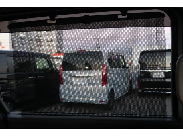 フリード Ｇ・ホンダセンシング　ギャザズメモリーナビフルセグ　両側電動スライドドア　ＥＴＣコンフォートビューパッケージ　２列目ベンチシート７人乗　スマートキー　センターテーブル　Ｃパッケージ（21枚目）