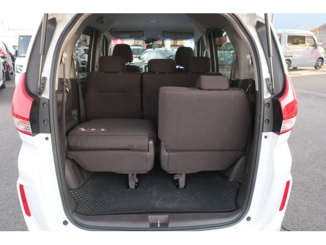 フリード Ｇ・ホンダセンシング　ギャザズメモリーナビフルセグ　両側電動スライドドア　ＥＴＣコンフォートビューパッケージ　２列目ベンチシート７人乗　スマートキー　センターテーブル　Ｃパッケージ（22枚目）