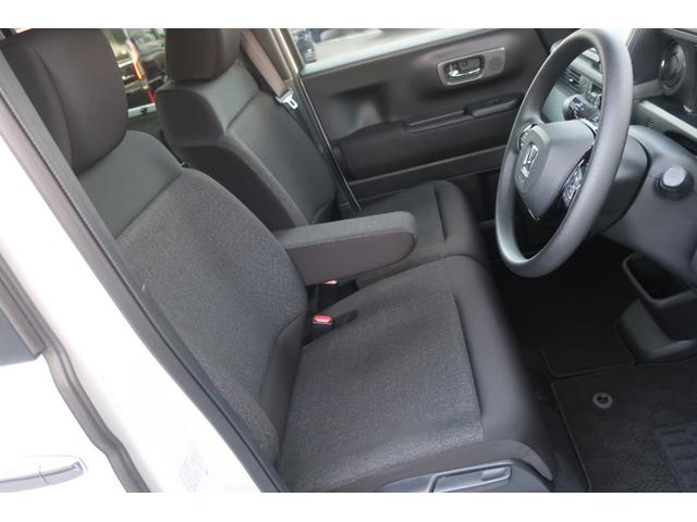 Ｎ－ＢＯＸカスタム ベースグレード　当店社用車禁煙両側電動スライドドア８インチメモリーナビフルセグＴＶバックカメラ前後パーキングセンサーサイドエアバックＥＴＣ車載器スマートキーＬＥＤヘッドライト（13枚目）