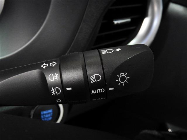 Z トヨタセーフティセンス LEDヘッドライト LEDフォグ クリアランスソナー レーダークルーズコントロール 純正17インチAW アイドリングストップ(26枚目)