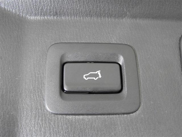 XD Lパッケージ 純正SDナビ・Bluetooth バックカメラ LEDヘッドライト フリップダウンモニター ETC パワーシート シートヒーター パワーバックドア レーダークルーズコントロール アルミホイール(14枚目)