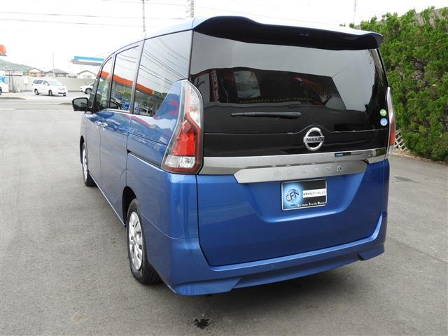 セレナ Ｓ　社外７インチナビ　ＣＤ　ＤＶＤ　Ｂｌｕｅｔｏｏｔｈ　全周囲カメラ　左側パワースライドドア　ＥＴＣ　クリアランスソナー　ステアリングスイッチ　電動格納ミラー　スマートキー　フロアマット（10枚目）