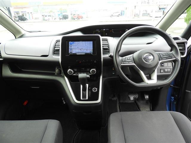 セレナ Ｓ　社外７インチナビ　ＣＤ　ＤＶＤ　Ｂｌｕｅｔｏｏｔｈ　全周囲カメラ　左側パワースライドドア　ＥＴＣ　クリアランスソナー　ステアリングスイッチ　電動格納ミラー　スマートキー　フロアマット（14枚目）