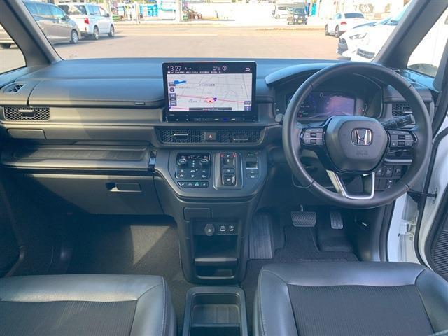 ステップワゴン ｅ：ＨＥＶスパーダ　純正１１．４インチナビ　ＴＶ　ＣＤ　ＤＶＤ　Ｂｌｕｅｔｏｏｔｈ　バックカメラ　両側パワースライドドア　ＬＥＤヘッドライト　ＬＥＤフォグ　ＥＴＣ　ハーフレザーシート　シートヒーター　純正１６インチＡＷ（15枚目）