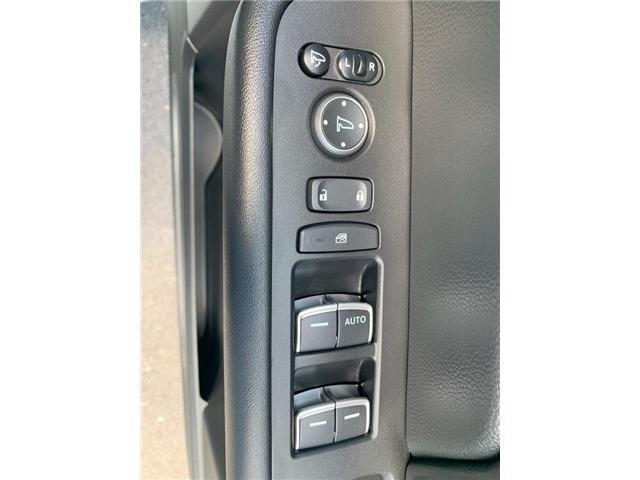 ステップワゴン ｅ：ＨＥＶスパーダ　純正１１．４インチナビ　ＴＶ　ＣＤ　ＤＶＤ　Ｂｌｕｅｔｏｏｔｈ　バックカメラ　両側パワースライドドア　ＬＥＤヘッドライト　ＬＥＤフォグ　ＥＴＣ　ハーフレザーシート　シートヒーター　純正１６インチＡＷ（31枚目）