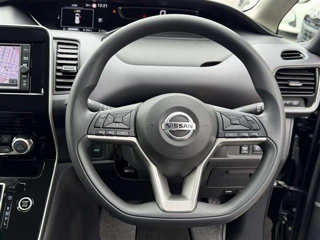 セレナ Ｘ　純正７インチナビ　ＴＶ　ＣＤ　Ｂｌｕｅｔｏｏｔｈ　バックカメラ　左側パワースライドドア　ＥＴＣ　ブラインドスポットモニター　クリアランスソナー　ステアリングスイッチ　電動格納ミラー（16枚目）