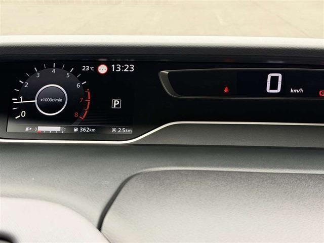 セレナ Ｘ　純正７インチナビ　ＴＶ　ＣＤ　Ｂｌｕｅｔｏｏｔｈ　バックカメラ　左側パワースライドドア　ＥＴＣ　ブラインドスポットモニター　クリアランスソナー　ステアリングスイッチ　電動格納ミラー（30枚目）