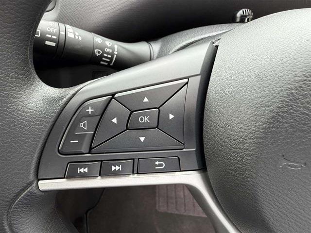 セレナ Ｘ　純正７インチナビ　ＴＶ　ＣＤ　Ｂｌｕｅｔｏｏｔｈ　バックカメラ　左側パワースライドドア　ＥＴＣ　ブラインドスポットモニター　クリアランスソナー　ステアリングスイッチ　電動格納ミラー（40枚目）