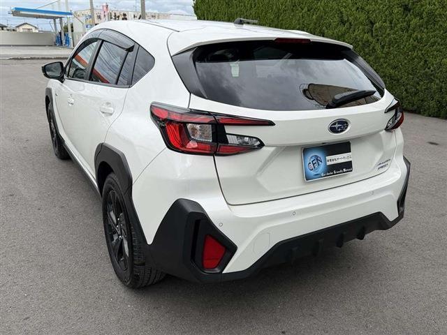 クロストレック ツーリング　社外９インチナビ・ＴＶ・ＣＤ・ＤＶＤ・Ｂｌｕｅｔｏｏｔｈ　バックカメラ　ＬＥＤヘッドライト　純正１７インチＡＷ　ＥＴＣ　クリアランスソナー　レーダークルーズコントロール　ブラインドスポットモニター（10枚目）