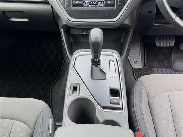 クロストレック ツーリング　社外９インチナビ・ＴＶ・ＣＤ・ＤＶＤ・Ｂｌｕｅｔｏｏｔｈ　バックカメラ　ＬＥＤヘッドライト　純正１７インチＡＷ　ＥＴＣ　クリアランスソナー　レーダークルーズコントロール　ブラインドスポットモニター（22枚目）