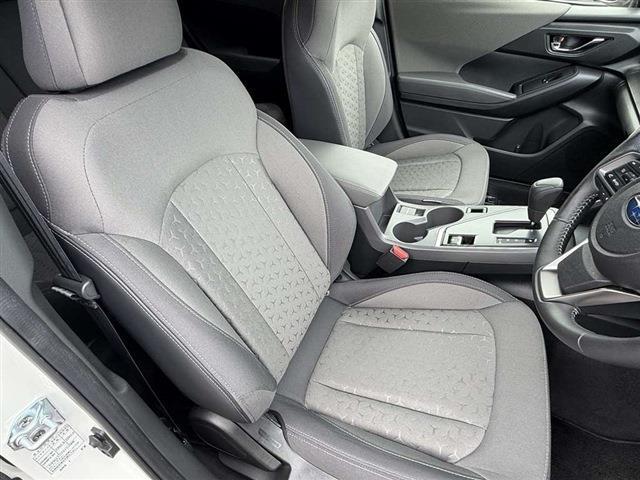 クロストレック ツーリング　社外９インチナビ・ＴＶ・ＣＤ・ＤＶＤ・Ｂｌｕｅｔｏｏｔｈ　バックカメラ　ＬＥＤヘッドライト　純正１７インチＡＷ　ＥＴＣ　クリアランスソナー　レーダークルーズコントロール　ブラインドスポットモニター（32枚目）