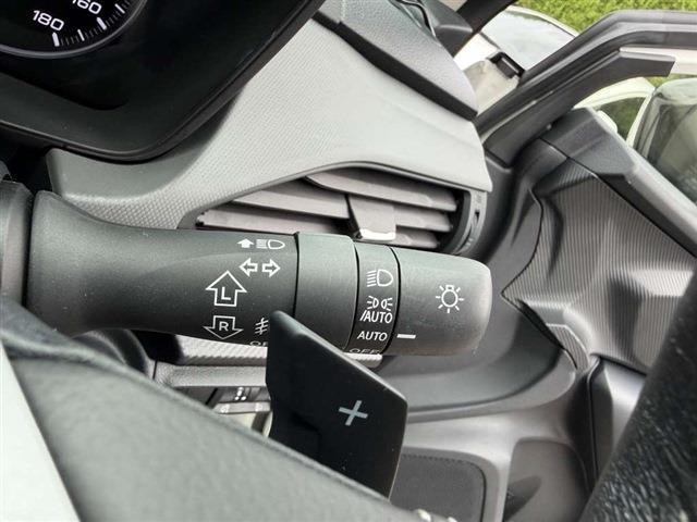 クロストレック ツーリング　社外９インチナビ・ＴＶ・ＣＤ・ＤＶＤ・Ｂｌｕｅｔｏｏｔｈ　バックカメラ　ＬＥＤヘッドライト　純正１７インチＡＷ　ＥＴＣ　クリアランスソナー　レーダークルーズコントロール　ブラインドスポットモニター（36枚目）
