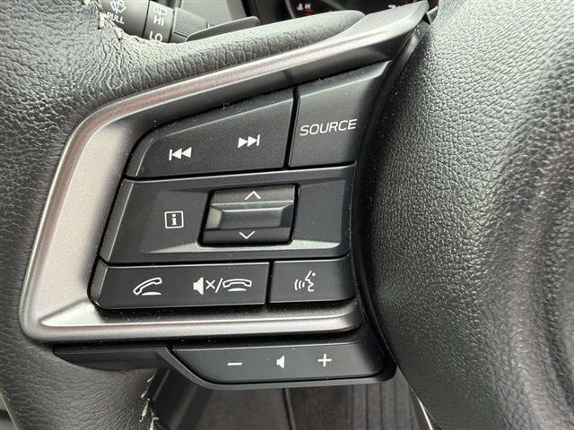 クロストレック ツーリング　社外９インチナビ・ＴＶ・ＣＤ・ＤＶＤ・Ｂｌｕｅｔｏｏｔｈ　バックカメラ　ＬＥＤヘッドライト　純正１７インチＡＷ　ＥＴＣ　クリアランスソナー　レーダークルーズコントロール　ブラインドスポットモニター（38枚目）