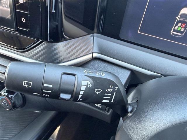 ノート Ｘ　純正９インチナビ　ＴＶ　Ｂｌｕｅｔｏｏｔｈ　ＣＤ　全周囲カメラ　ＥＴＣ　ＬＥＤヘッドライト　ＬＥＤフォグ　ブラインドスポットモニター　クリアランスソナー　ステアリングスイッチ　デジタルインナーミラー（36枚目）