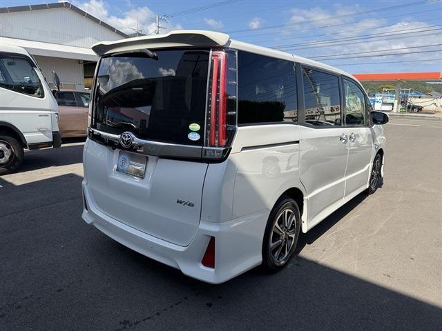 ノア Si ダブルバイビーII 純正7インチナビ Bluetooth バックカメラ 両側パワースライドドア LEDヘッドライト LEDフォグ クリアランスソナー ステアリングスイッチ クルーズコントロール フロアマット スマートキー(8枚目)