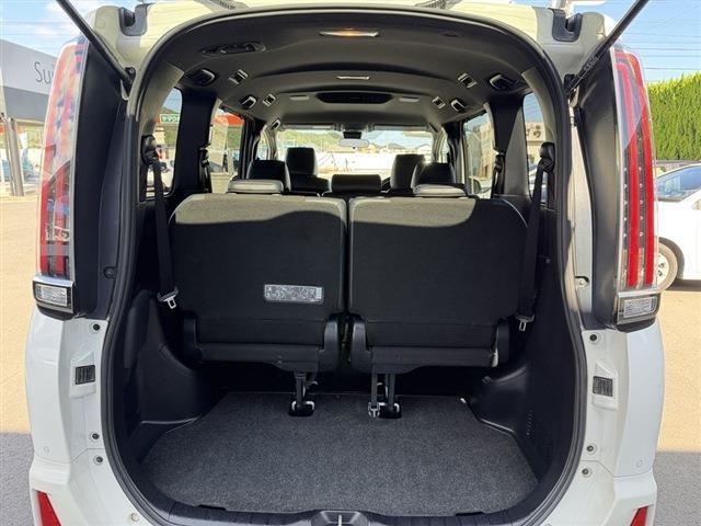 ノア Si ダブルバイビーII 純正7インチナビ Bluetooth バックカメラ 両側パワースライドドア LEDヘッドライト LEDフォグ クリアランスソナー ステアリングスイッチ クルーズコントロール フロアマット スマートキー(11枚目)