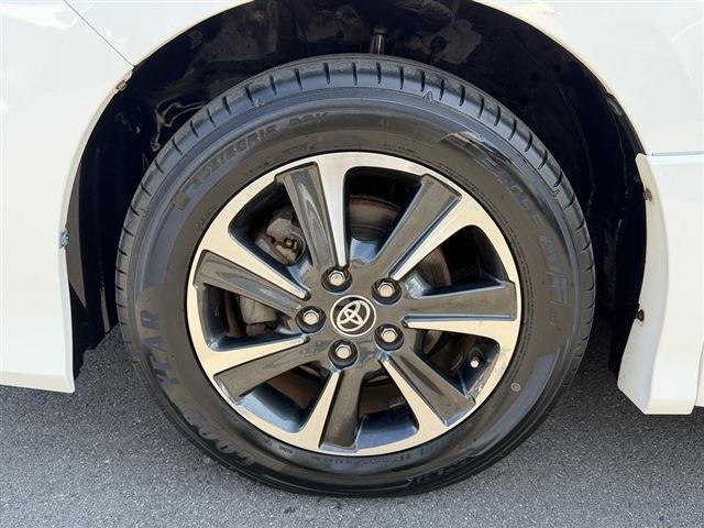 ノア Si ダブルバイビーII 純正7インチナビ Bluetooth バックカメラ 両側パワースライドドア LEDヘッドライト LEDフォグ クリアランスソナー ステアリングスイッチ クルーズコントロール フロアマット スマートキー(17枚目)