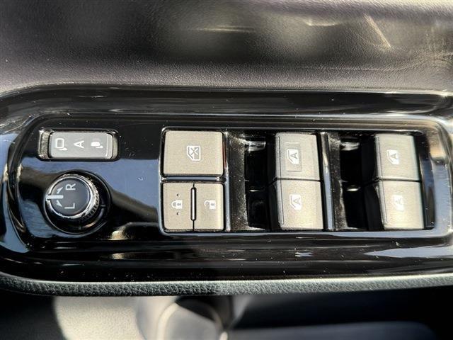 ノア Si ダブルバイビーII 純正7インチナビ Bluetooth バックカメラ 両側パワースライドドア LEDヘッドライト LEDフォグ クリアランスソナー ステアリングスイッチ クルーズコントロール フロアマット スマートキー(38枚目)