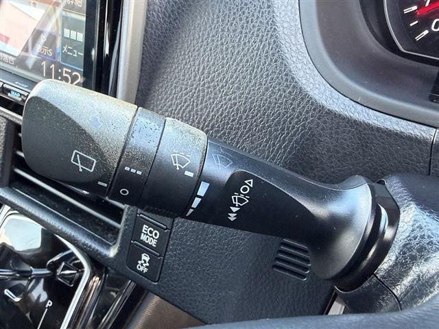 ノア Si ダブルバイビーII 純正7インチナビ Bluetooth バックカメラ 両側パワースライドドア LEDヘッドライト LEDフォグ クリアランスソナー ステアリングスイッチ クルーズコントロール フロアマット スマートキー(40枚目)