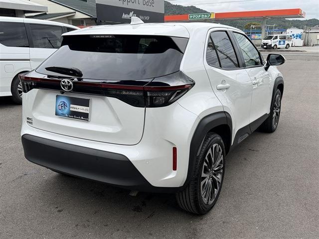 ヤリスクロス Z トヨタセーフティセンス ディスプレイオーディオナビ Bluetooth バックカメラ ETC LEDヘッドライト デイライト ハーフレザーシート パワーシート シートヒーター クリアランスソナー(8枚目)