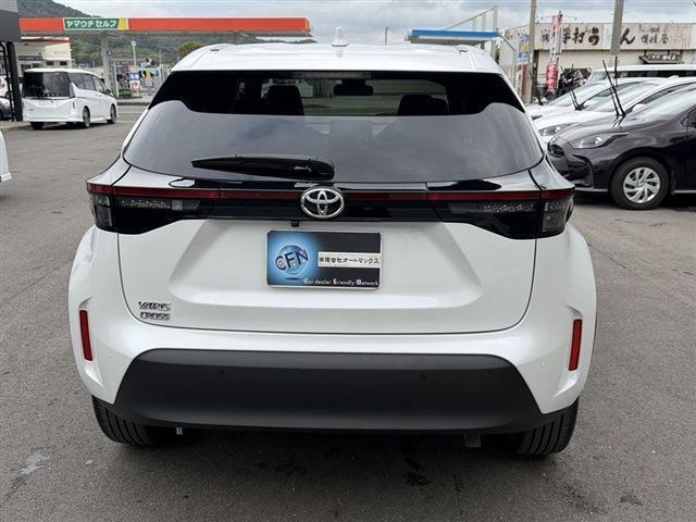 ヤリスクロス Z トヨタセーフティセンス ディスプレイオーディオナビ Bluetooth バックカメラ ETC LEDヘッドライト デイライト ハーフレザーシート パワーシート シートヒーター クリアランスソナー(9枚目)