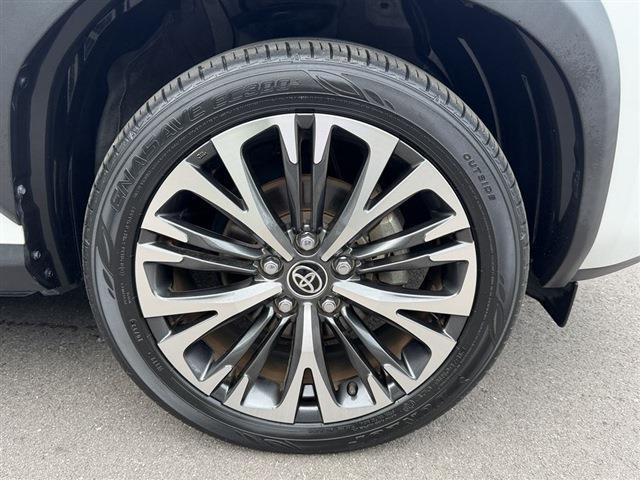 ヤリスクロス Z トヨタセーフティセンス ディスプレイオーディオナビ Bluetooth バックカメラ ETC LEDヘッドライト デイライト ハーフレザーシート パワーシート シートヒーター クリアランスソナー(14枚目)