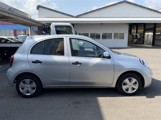 マーチ S 純正7インチナビ TV CD Bluetooth バックカメラ ETC フロアマット 電動格納ミラー キーレスキー スペアキー スペアタイヤ(7枚目)