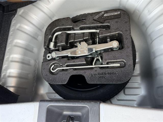 マーチ S 純正7インチナビ TV CD Bluetooth バックカメラ ETC フロアマット 電動格納ミラー キーレスキー スペアキー スペアタイヤ(12枚目)