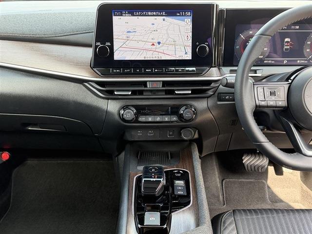 オーラ G 純正ディスプレイオーディオナビ TV Bluetooth 全周囲カメラ レザーシート LEDヘッドライト LEDフォグ 純正17インチAW クリアランスソナー ステアリングスイッチ フロアマット(21枚目)