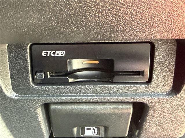 オーラ G 純正ディスプレイオーディオナビ TV Bluetooth 全周囲カメラ レザーシート LEDヘッドライト LEDフォグ 純正17インチAW クリアランスソナー ステアリングスイッチ フロアマット(29枚目)