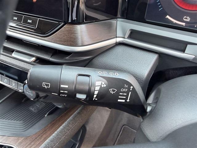 オーラ G 純正ディスプレイオーディオナビ TV Bluetooth 全周囲カメラ レザーシート LEDヘッドライト LEDフォグ 純正17インチAW クリアランスソナー ステアリングスイッチ フロアマット(39枚目)