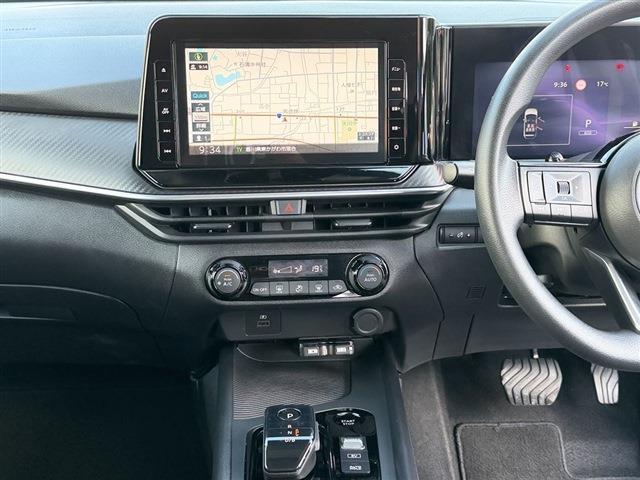 ノート Ｘ　純正９インチナビ　ＴＶ　Ｂｌｕｅｔｏｏｔｈ　ＣＤ　全周囲カメラ　ＥＴＣ　クリアランスソナー　ステアリングスイッチ　デジタルインナーミラー　フロアマット　スマートキー　スペアキー（21枚目）