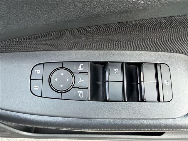 ノート Ｘ　純正９インチナビ　ＴＶ　Ｂｌｕｅｔｏｏｔｈ　ＣＤ　全周囲カメラ　ＥＴＣ　クリアランスソナー　ステアリングスイッチ　デジタルインナーミラー　フロアマット　スマートキー　スペアキー（34枚目）