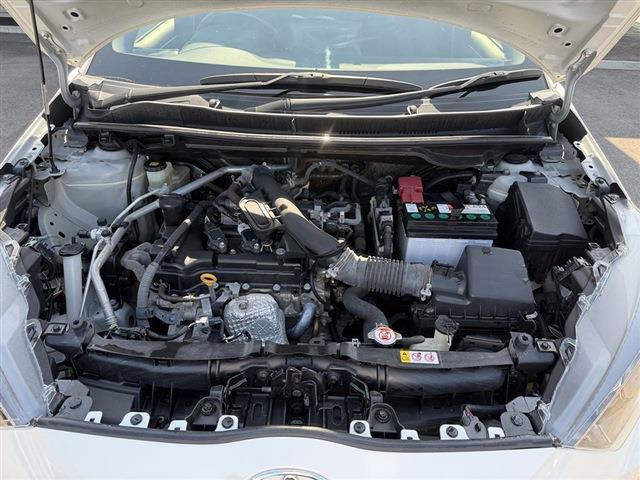 ヤリス X 純正ディスプレイオーディオナビ Bluetooth バックカメラ ETC クリアランスソナー ステアリングスイッチ フロアマット 電動格納ミラー スマートキー スペアキー スペアタイヤ(2枚目)