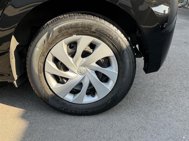 ヤリス G 純正ディスプレイオーディオナビ TV Bluetooth バックカメラ ETC LEDヘッドライト クリアランスソナー フロアマット ドアバイザー 電動格納ミラー スマートキー(16枚目)