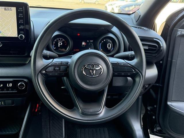 ヤリス G 純正ディスプレイオーディオナビ TV Bluetooth バックカメラ ETC LEDヘッドライト クリアランスソナー フロアマット ドアバイザー 電動格納ミラー スマートキー(20枚目)