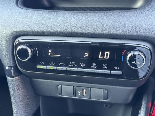 ヤリス G 純正ディスプレイオーディオナビ TV Bluetooth バックカメラ ETC LEDヘッドライト クリアランスソナー フロアマット ドアバイザー 電動格納ミラー スマートキー(25枚目)