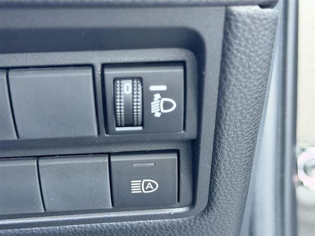 ヤリス G 純正ディスプレイオーディオナビ TV Bluetooth バックカメラ ETC LEDヘッドライト クリアランスソナー フロアマット ドアバイザー 電動格納ミラー スマートキー(27枚目)