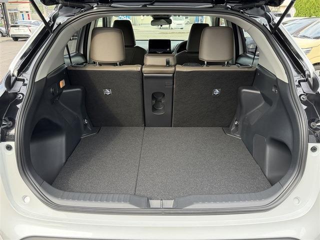 ヤリスクロス ハイブリッドZ トヨタセーフティセンス モデリスタエアロパーツ 全周囲カメラ デイライト ハーフレザー パワーシート 純正18インチAW クリアランスソナー レーダークルーズコントロール ブラインドスポットモニター(11枚目)