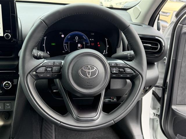 ヤリスクロス ハイブリッドZ トヨタセーフティセンス モデリスタエアロパーツ 全周囲カメラ デイライト ハーフレザー パワーシート 純正18インチAW クリアランスソナー レーダークルーズコントロール ブラインドスポットモニター(16枚目)