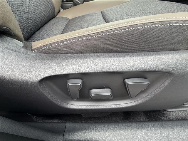 ヤリスクロス ハイブリッドZ トヨタセーフティセンス モデリスタエアロパーツ 全周囲カメラ デイライト ハーフレザー パワーシート 純正18インチAW クリアランスソナー レーダークルーズコントロール ブラインドスポットモニター(30枚目)