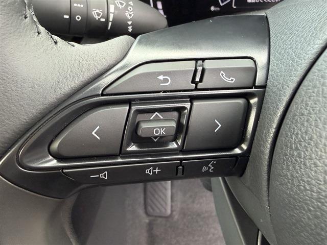 ヤリスクロス ハイブリッドZ トヨタセーフティセンス モデリスタエアロパーツ 全周囲カメラ デイライト ハーフレザー パワーシート 純正18インチAW クリアランスソナー レーダークルーズコントロール ブラインドスポットモニター(40枚目)